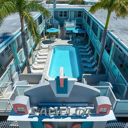 Camelot Beach Suites เคลียร์วอเตอร์บีช ภายนอก รูปภาพ